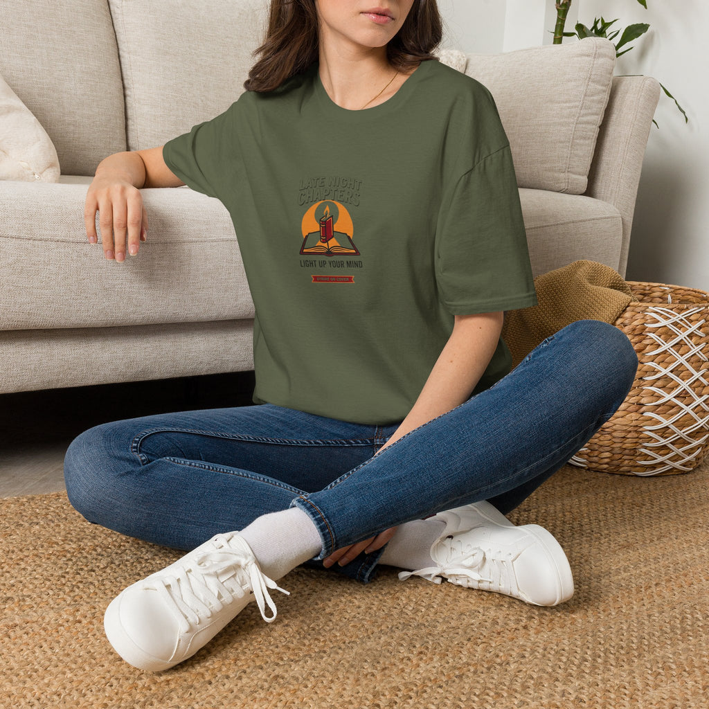 Late night chapters T-Shirt