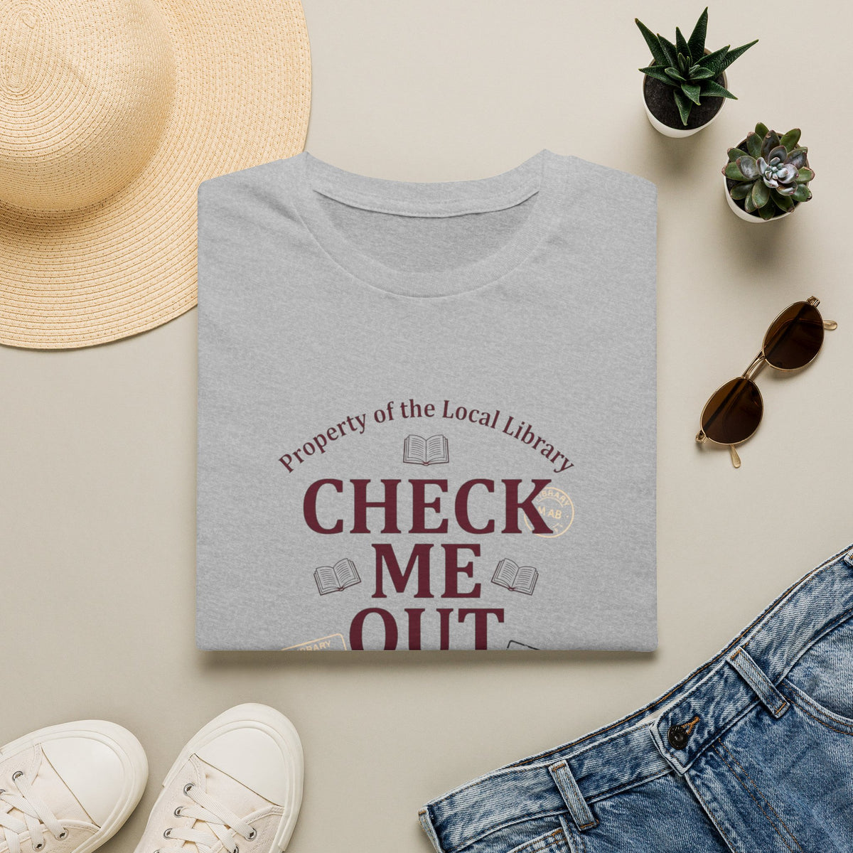Check me out T-Shirt